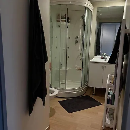 Inviting 1-bed Studio In * 빌뢰르반